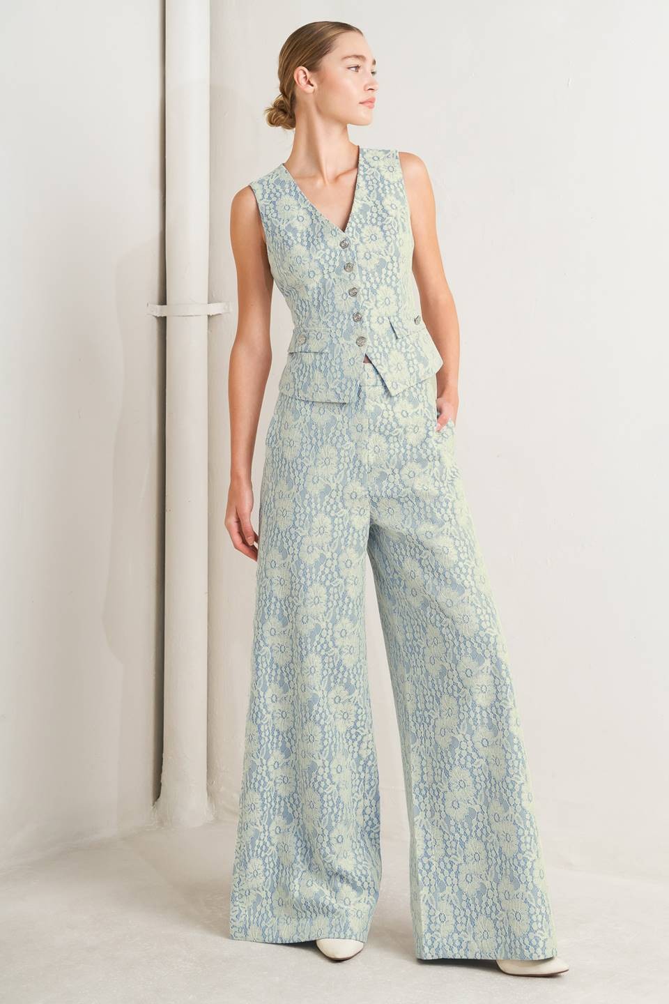 Woven Bonded Lace Vest