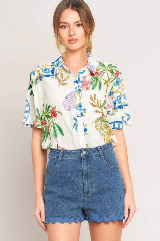 Chic Floral & Coastal Short Sleeve Top