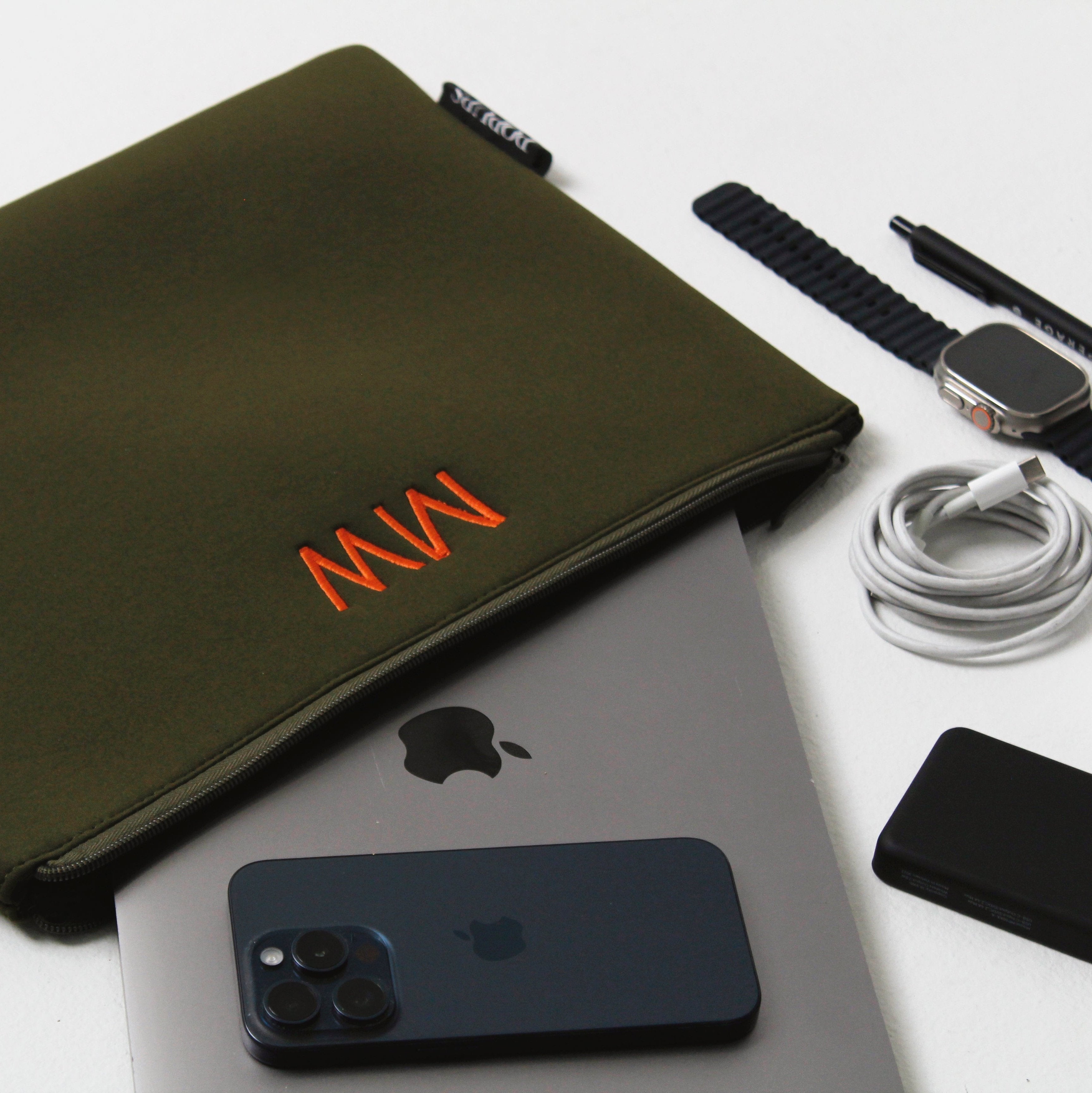 LAPTOP SLEEVE SAFARI GREEN