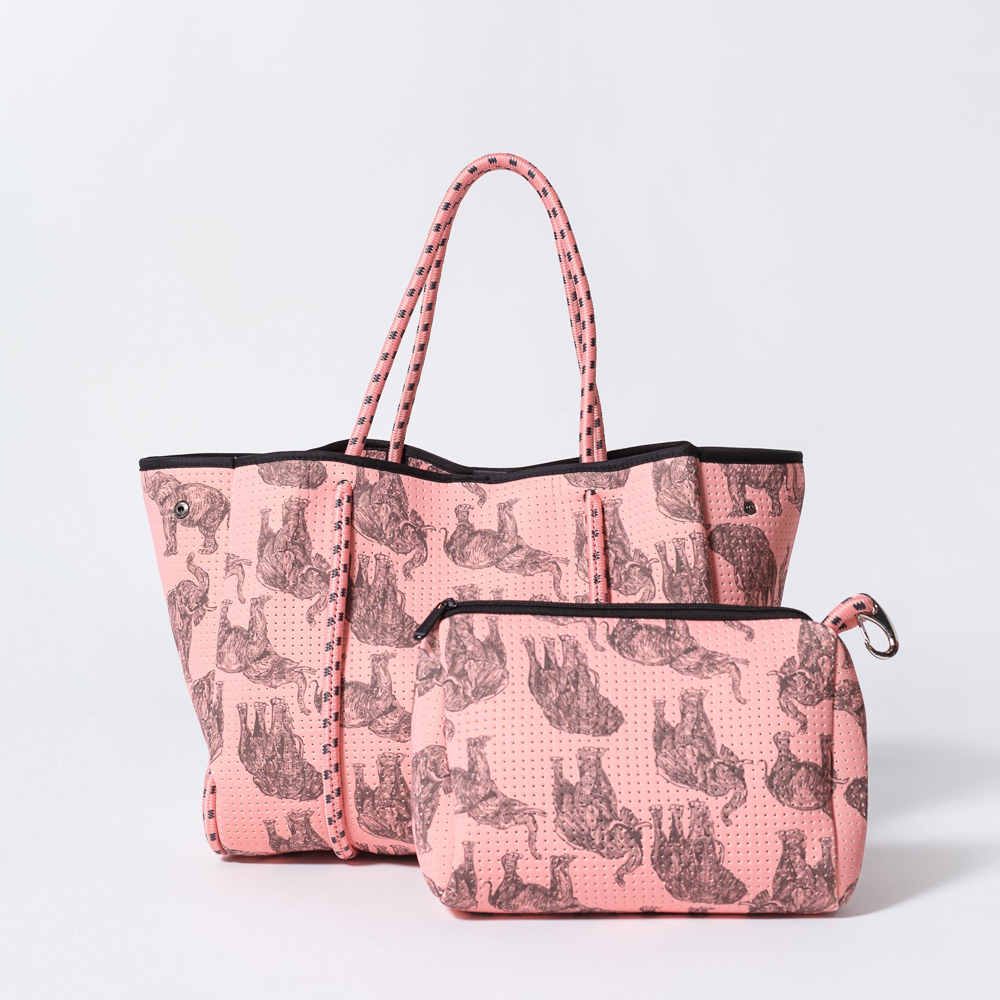 ESSENTIAL POUCH MAJESTIC