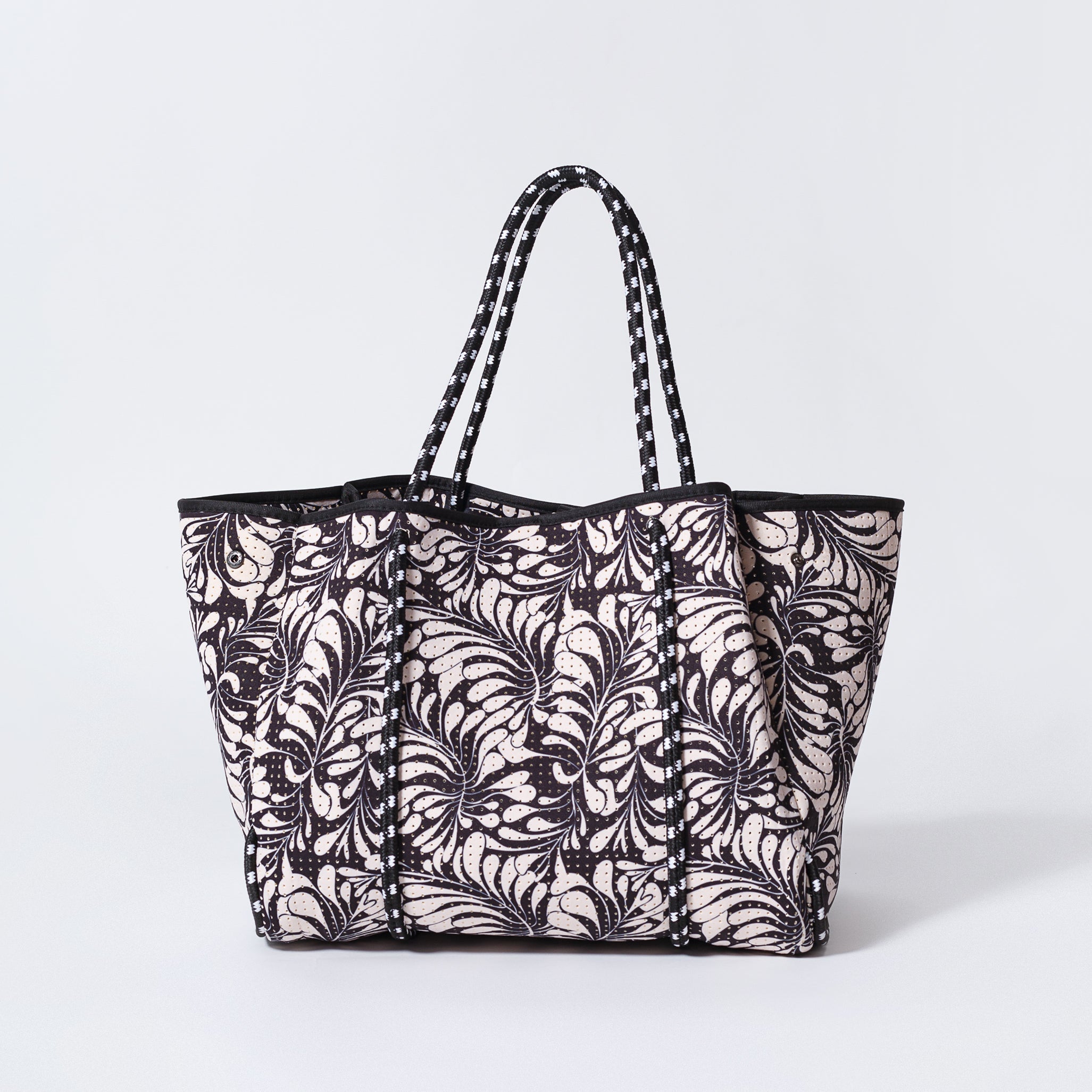 PALM BLACK BASIC SET - EVERYDAY TOTE AND POUCH