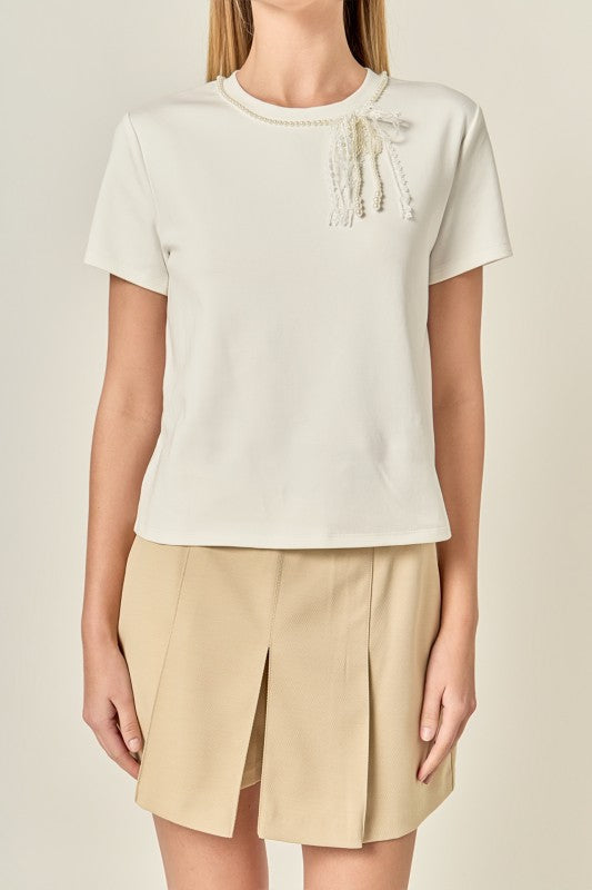 Pearl Bow Detailed T-Shirt