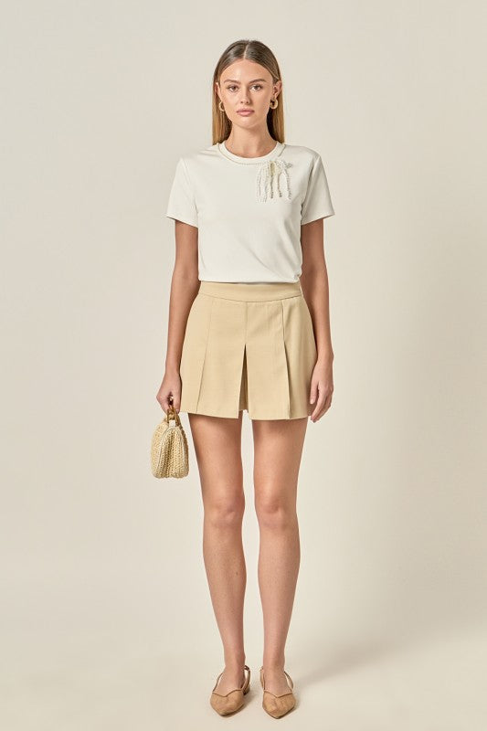 Pearl Bow Detailed T-Shirt