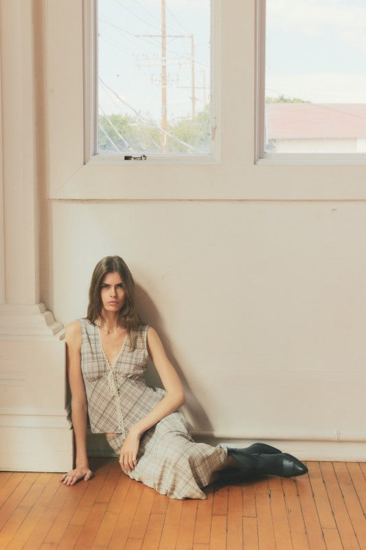 Paxton Sleeveless Blouse With Lace Trim