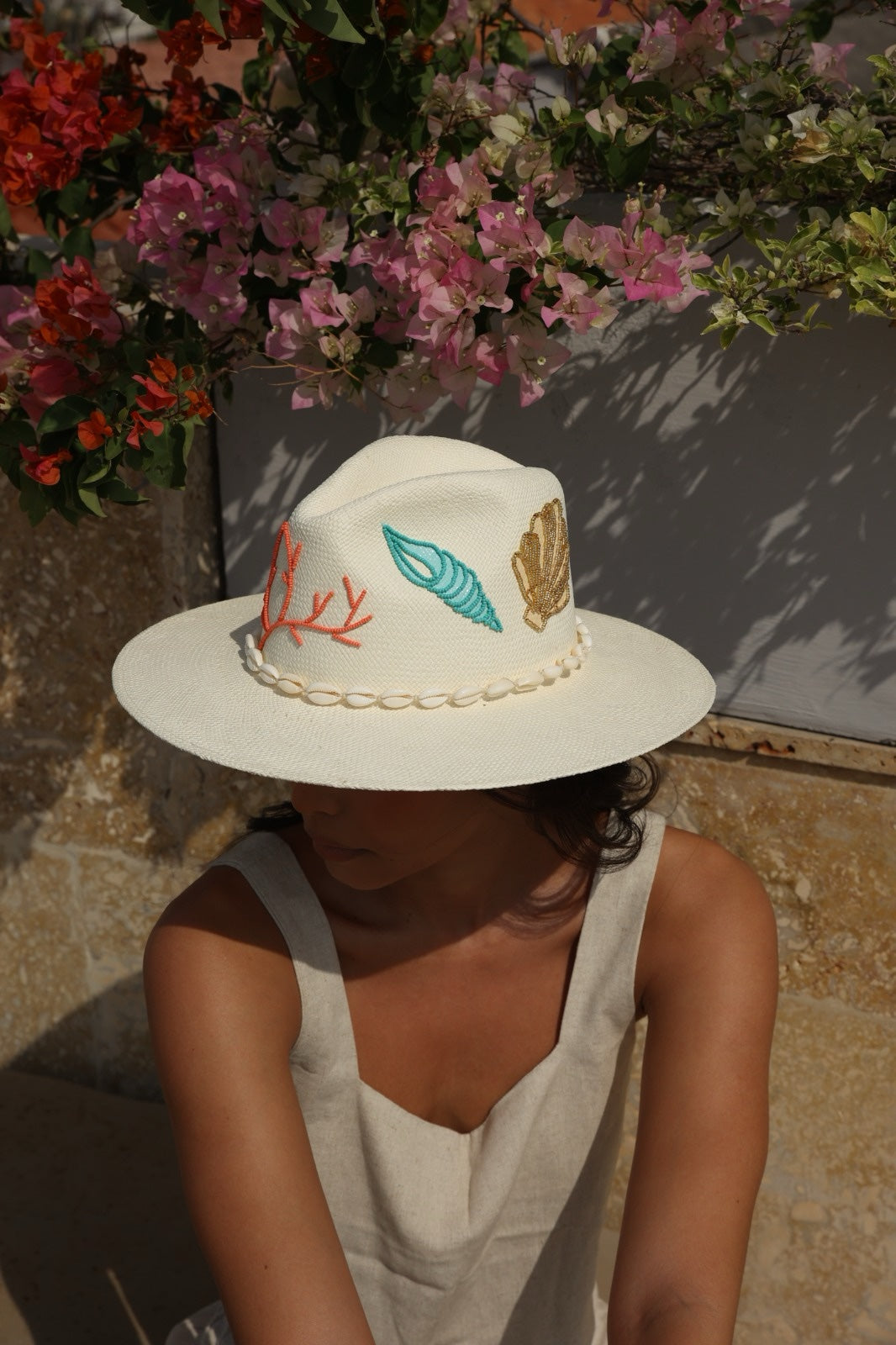 Nido Hat